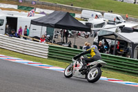 Vintage-motorcycle-club;eventdigitalimages;mallory-park;mallory-park-trackday-photographs;no-limits-trackdays;peter-wileman-photography;trackday-digital-images;trackday-photos;vmcc-festival-1000-bikes-photographs